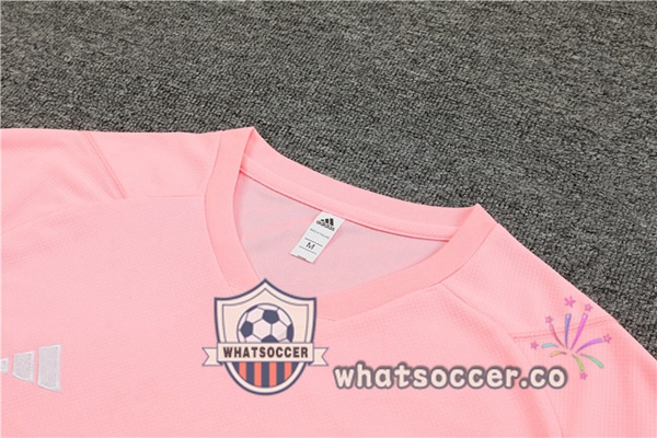 Algeria Training T-Shirts + Shorts Rose 2023-2024