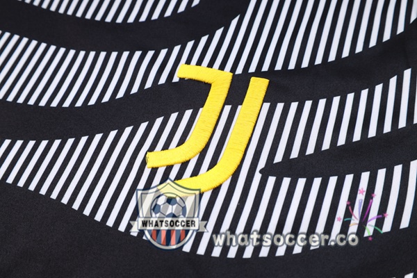 Juventus Training T-Shirts + Shorts Black 2023-2024