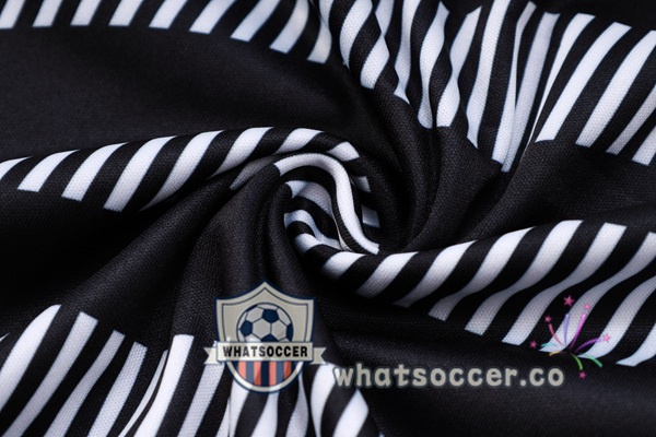 Juventus Training T-Shirts + Shorts Black 2023-2024