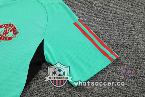Manchester United Training T-Shirts + Shorts Green 2023-2024