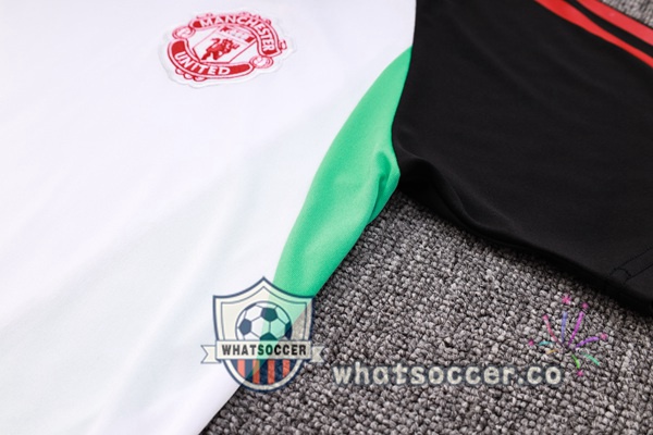 Manchester United Training T-Shirts + Shorts White 2023-2024