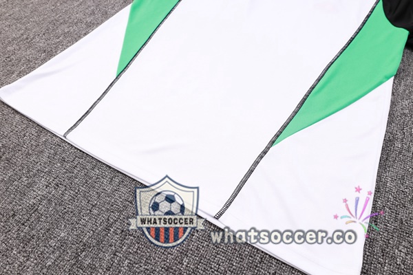 Manchester United Training T-Shirts + Shorts White 2023-2024
