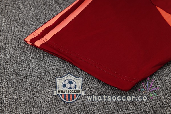 Manchester United Training T-Shirts + Shorts Red 2024-2025