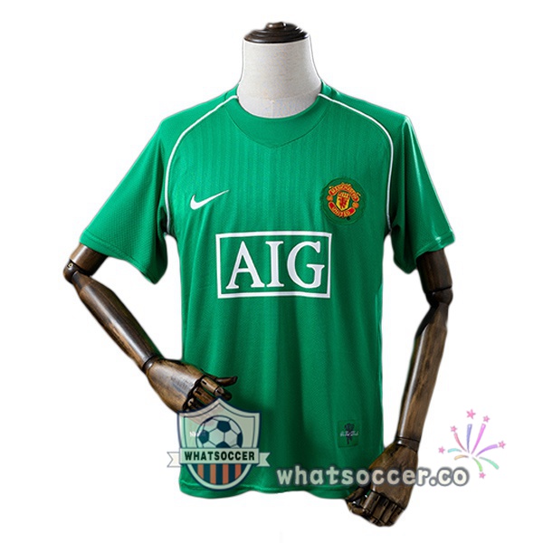 Manchester United Retro Goalkeeper Green 2007-2008 Manchester United Retro Goalkeeper Green 2007-2008