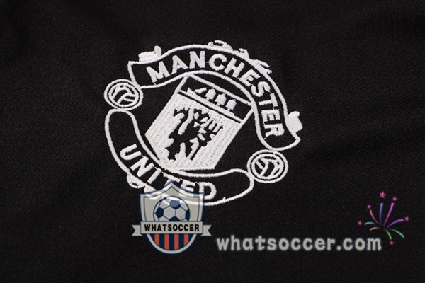 Manchester United Black Tracksuit 2021-2022