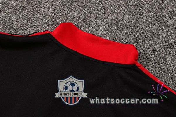 Manchester United Black Tracksuit 2021-2022