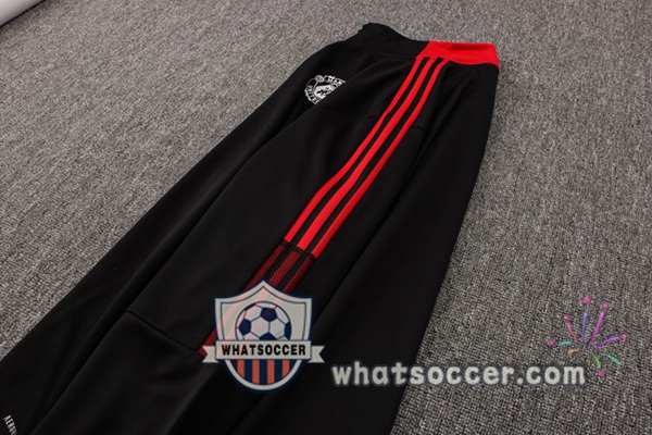 Manchester United Black Tracksuit 2021-2022