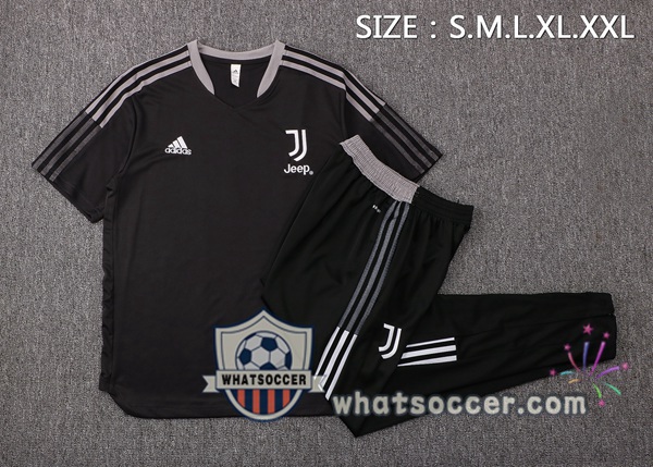 Juventus Training T-Shirt + Pants Black 2021-2022