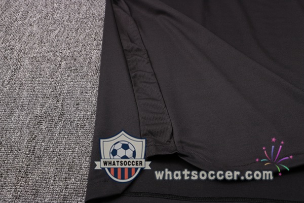Juventus Training T-Shirt + Pants Black 2021-2022