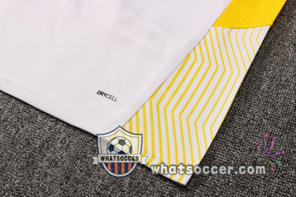 Dortmund BVB White Tracksuit 2021-2022
