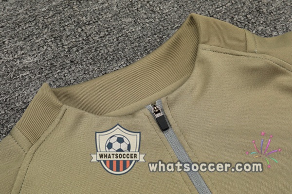 FC Liverpool Yellow Tracksuit 2021-2022