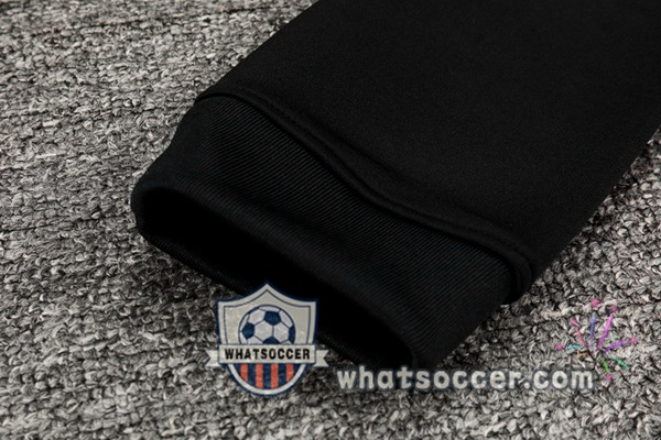 FC Liverpool Black Tracksuit 2021-2022