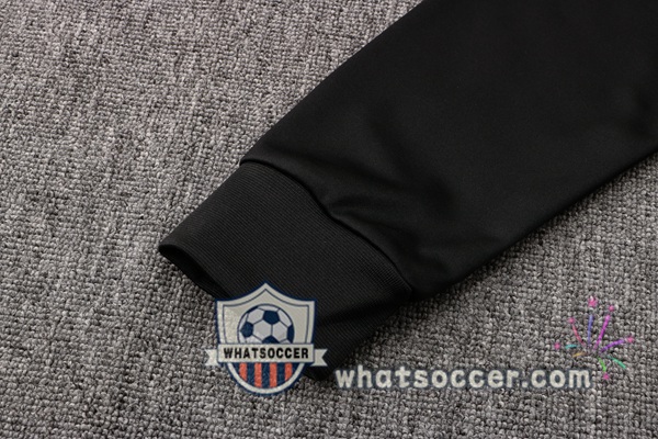 FC Liverpool Black Hooded Jacket 2021-2022