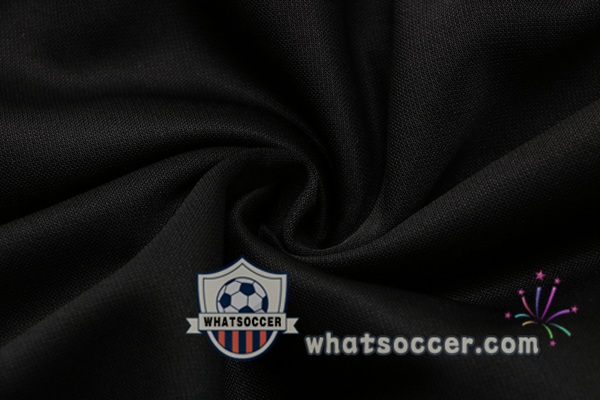FC Liverpool Black Hooded Jacket 2021-2022