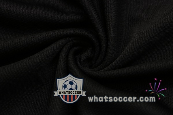 Manchester United Black Tracksuit 2021-2022