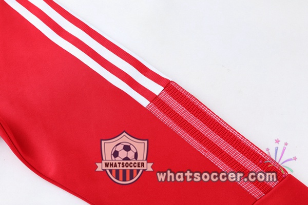 Manchester United RedTraining Jacket 2021-2022