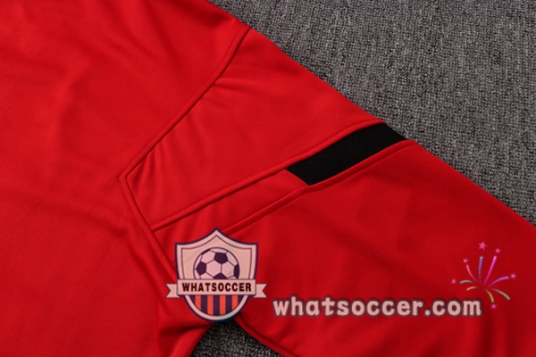 Atletico Madrid Red Hooded Jacket 2021-2022