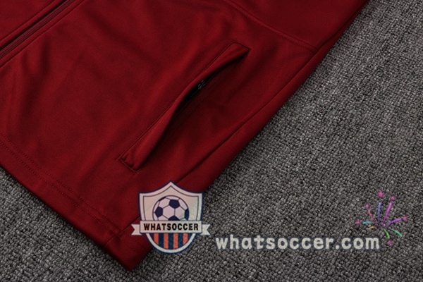 FC Liverpool Red Hooded Jacket 2021-2022