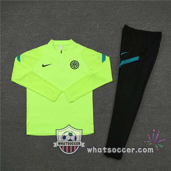 Inter Milan Green Tracksuit 2021-2022