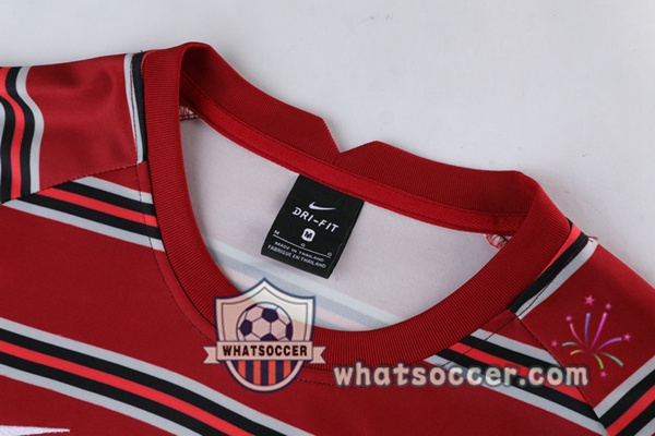 FC Liverpool Red Tracksuit 2021-2022