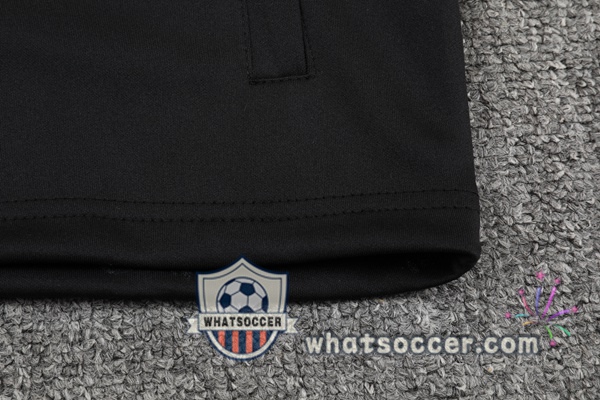 FC Liverpool Black Training Jacket 2021-2022