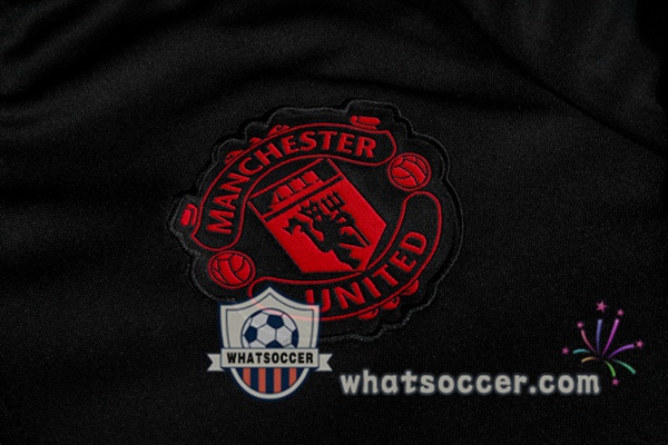 Manchester United Black Tracksuit 2021-2022