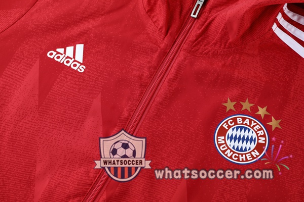 Bayern Munich Red Windbreaker Hoodie 2021-2022