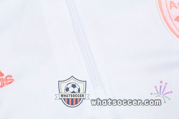 Arsenal White Tracksuit 2021-2022