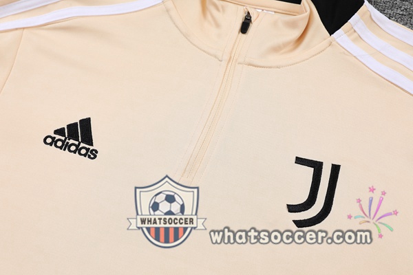 Juventus Yellow Tracksuit 2021-2022