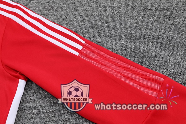 Bayern Munich Red Tracksuit 2021-2022