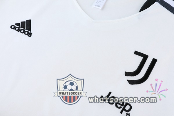 Juventus Training T-Shirts + Pants White 2021-2022