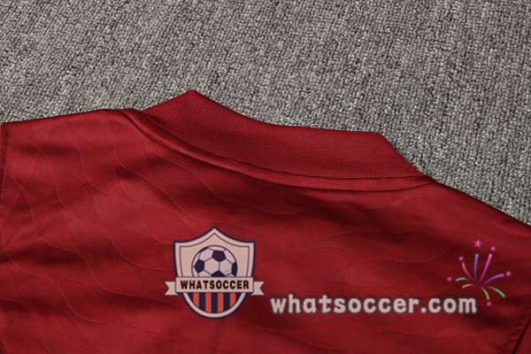 FC Liverpool Red Tracksuit 2021-2022
