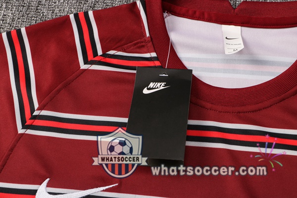 FC Liverpool Training T-Shirts + Pants Red 2021-2022