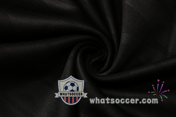 FC Liverpool Black Tracksuit 2021-2022