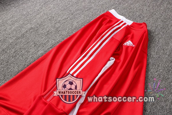 Bayern Munich Red Tracksuit 2021-2022