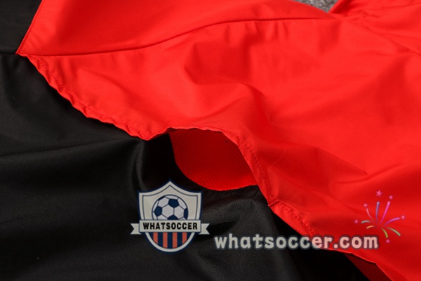FC Liverpool Red Black Windbreaker 2021-2022