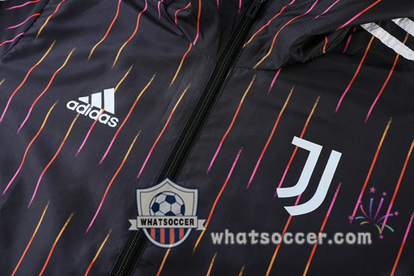 Juventus Black Windbreaker Hoodie 2021-2022