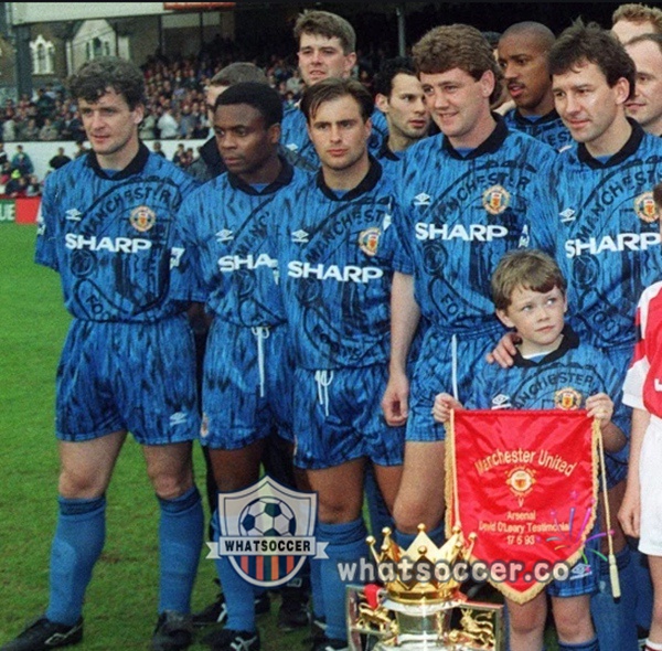 1992-1993 Manchester United Away Retro Jerseys Blue